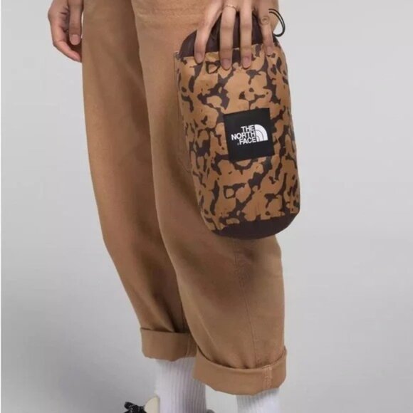 NEW The North Face CIRCALOFT Half Zip Jacket w/Hood - Color Almond Butter - Sz L - Picture 5 of 12